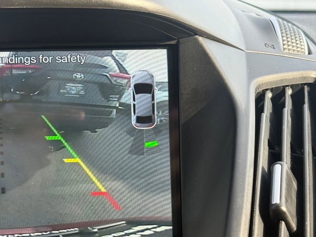 Used 2018 Ford Escape SEL image 31