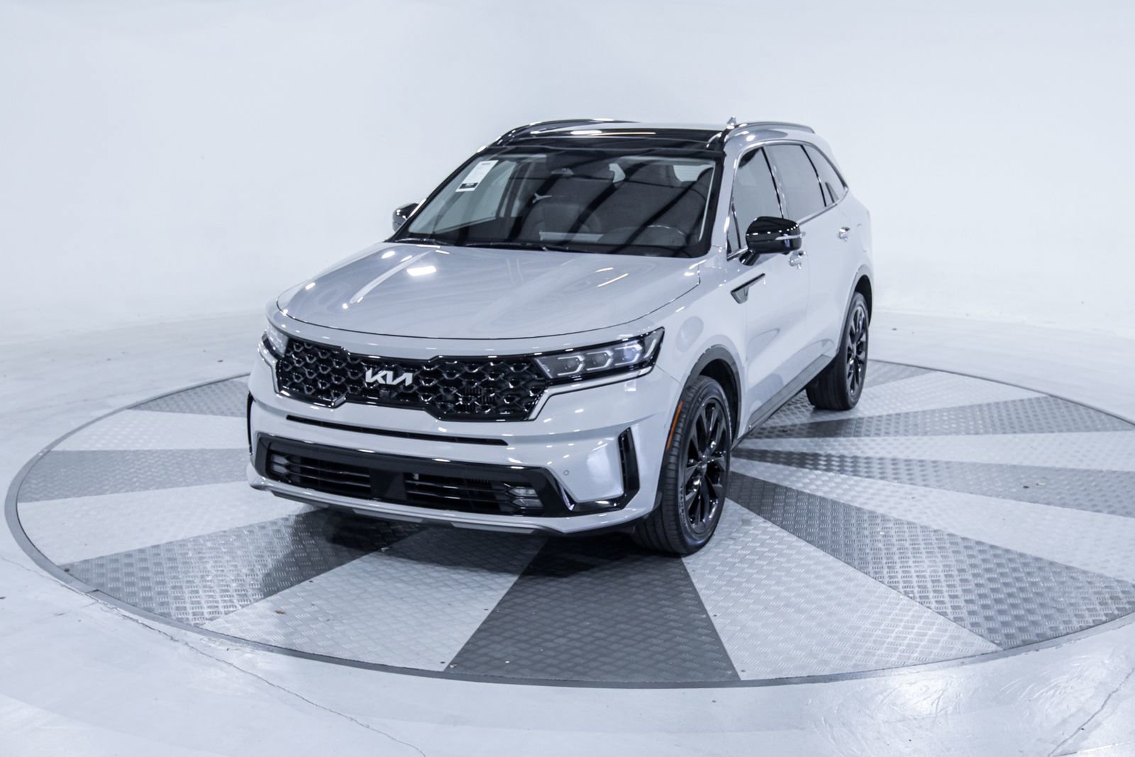 Used 2022 Kia Sorento SX image 1