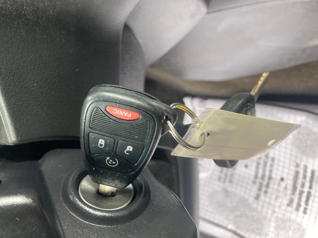 Used 2015 Jeep Patriot High Altitude AWD/4WD image 36