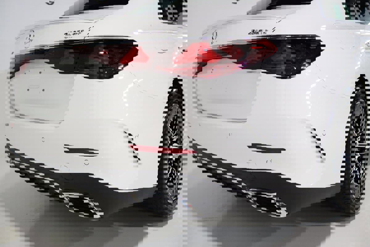 Used 2025 Mercedes-Benz E 350 4MATIC Sedan image 31