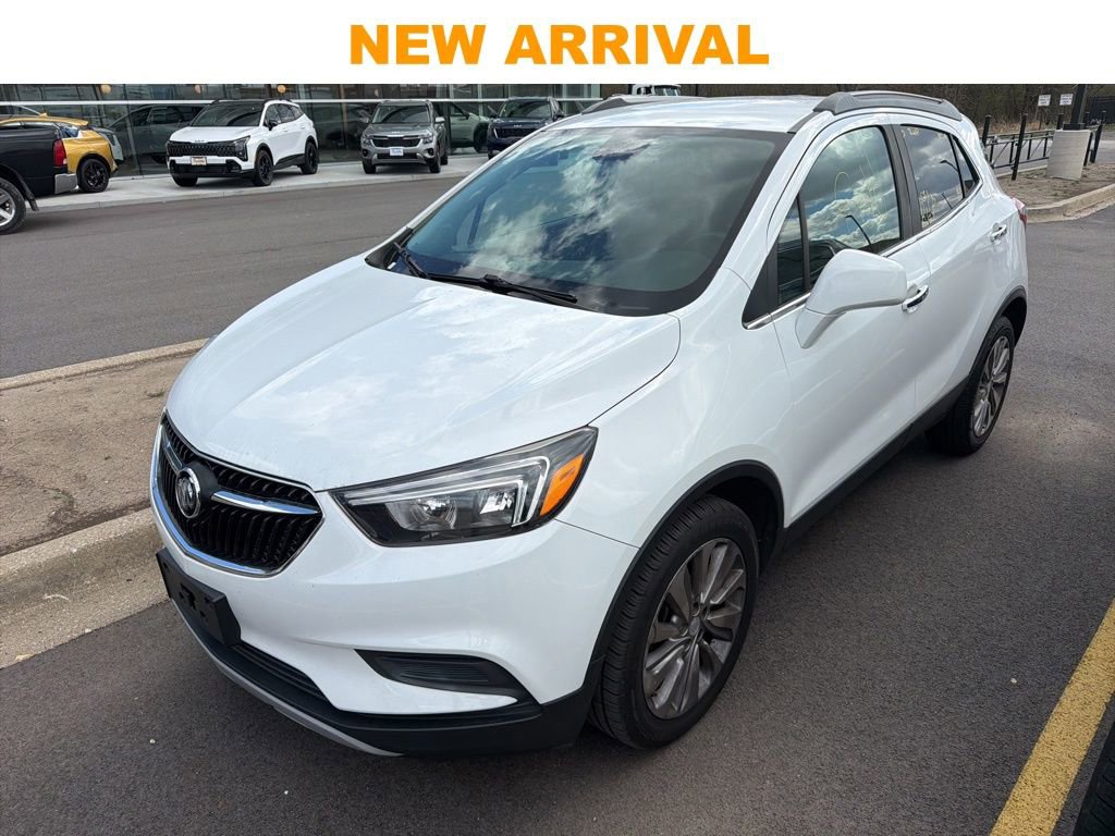 Used 2020 Buick Encore Preferred image 1