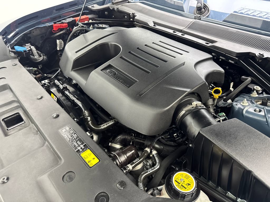 Used 2023 Land Rover Defender 110 SE AWD/4WD image 77