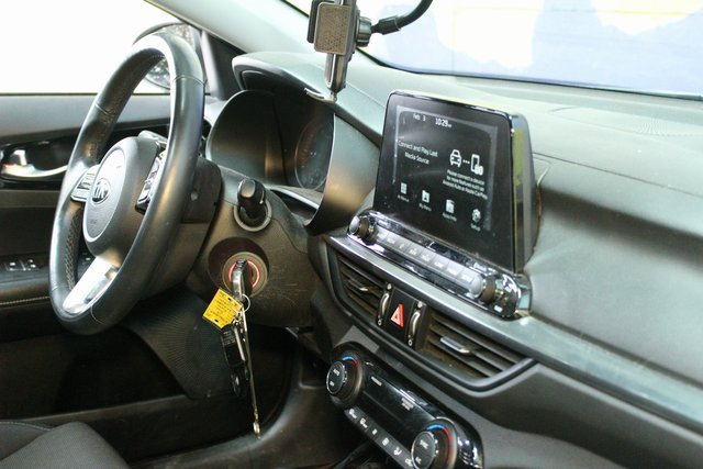 Used 2019 Kia Forte S w/ S Premium Package image 10