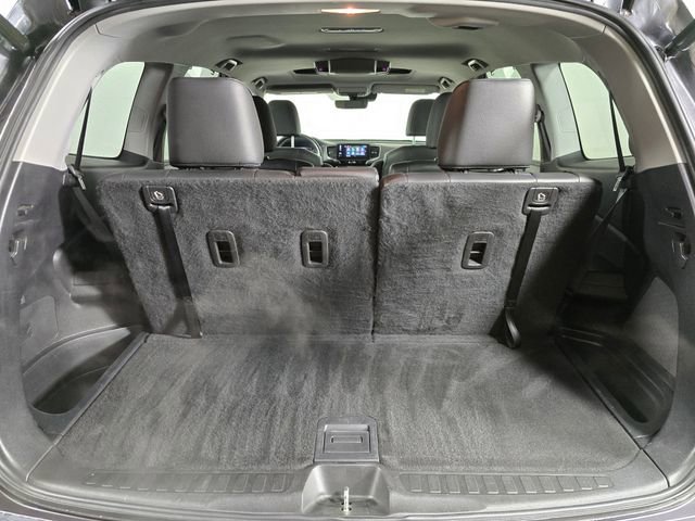 Used 2019 Honda Pilot Touring image 16