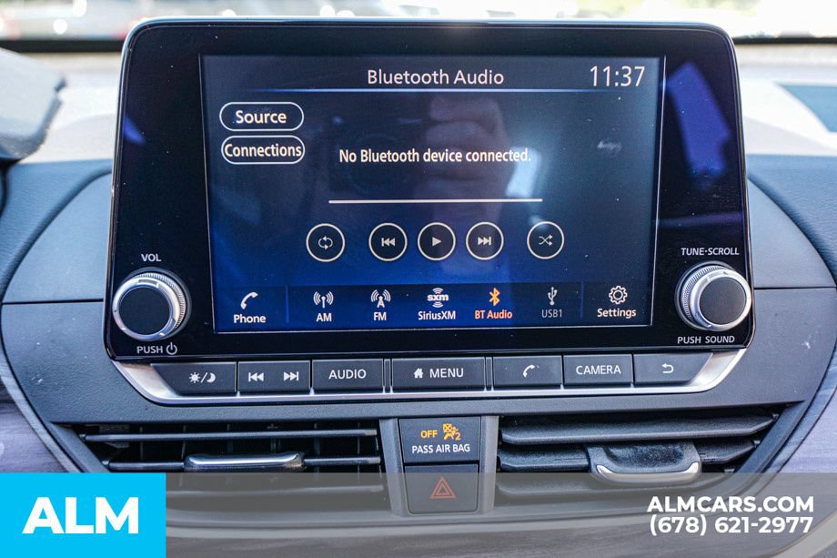 Used 2025 Nissan Altima 2.5 SV FWD image 35