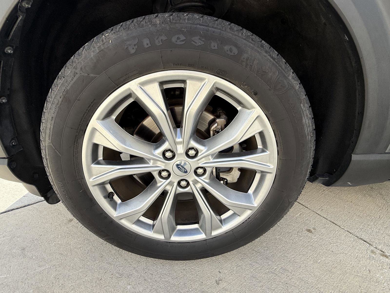 Used 2021 Ford Explorer XLT w/ Equipment Group 202A image 22