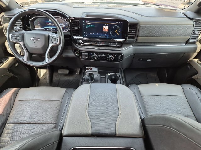 Used 2023 Chevrolet Silverado 1500 ZR2 w/ Technology Package AWD/4WD image 23
