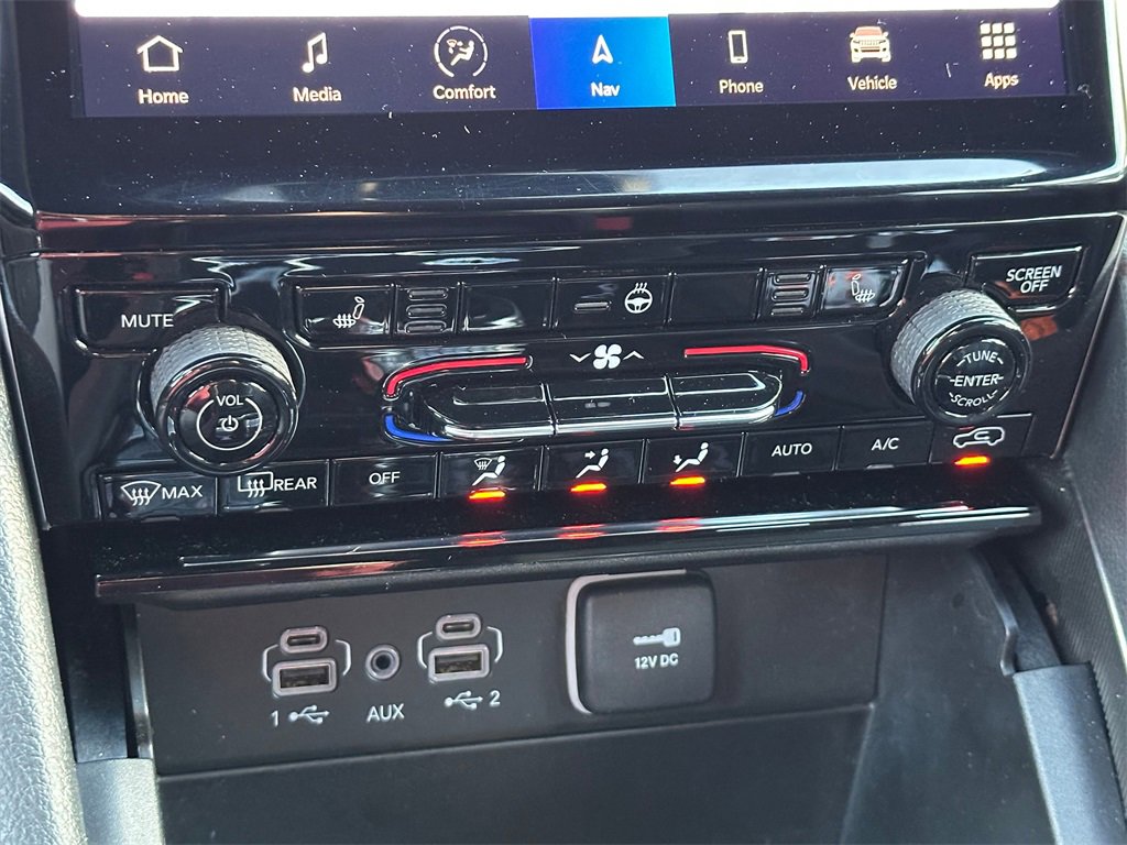 Used 2024 Jeep Grand Cherokee Limited image 27