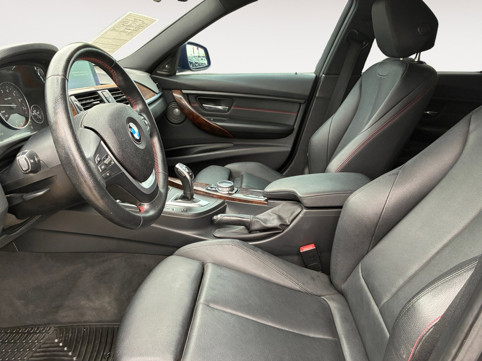 Used 2015 BMW 335i Sedan image 23