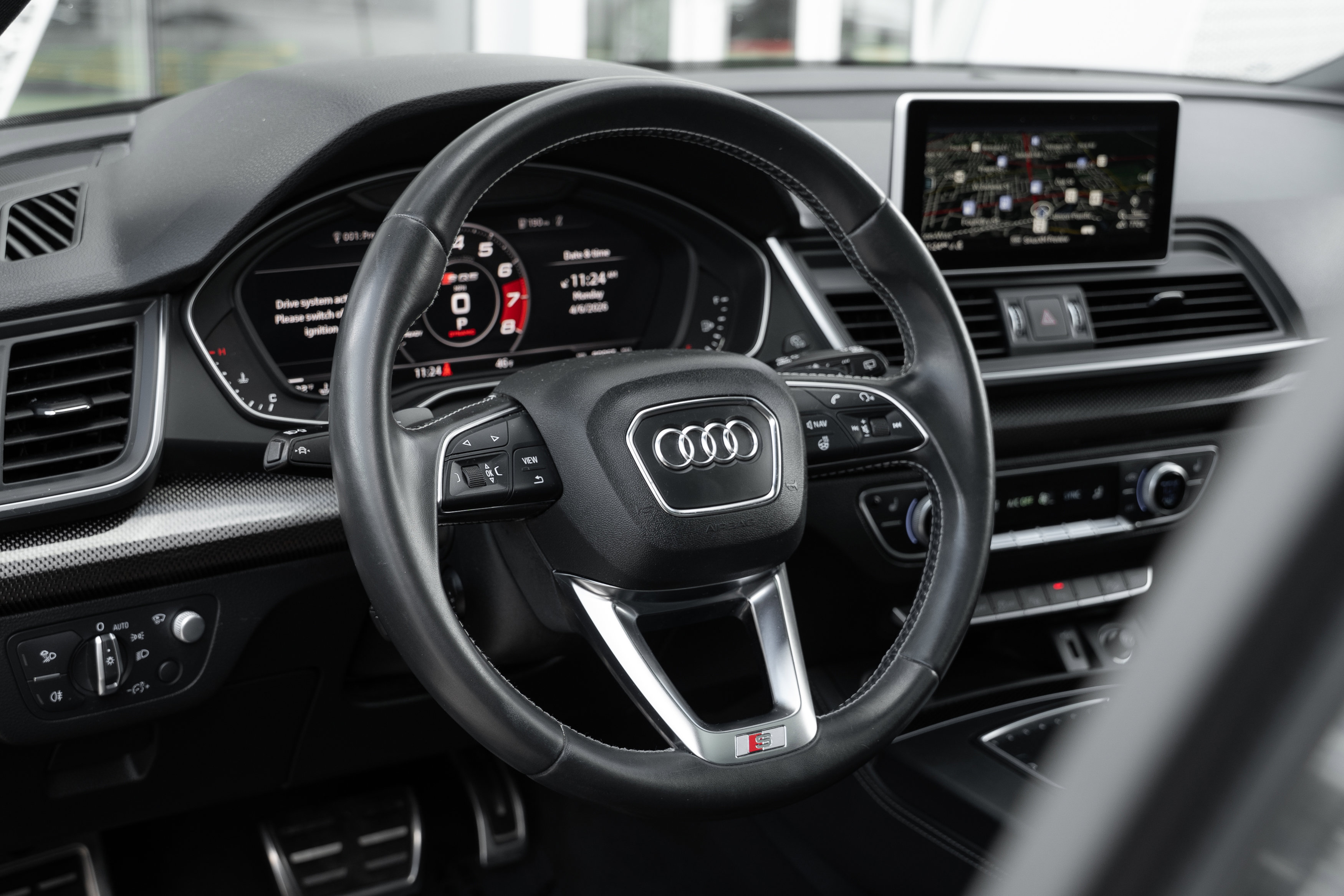 Used 2019 Audi SQ5 Prestige image 11