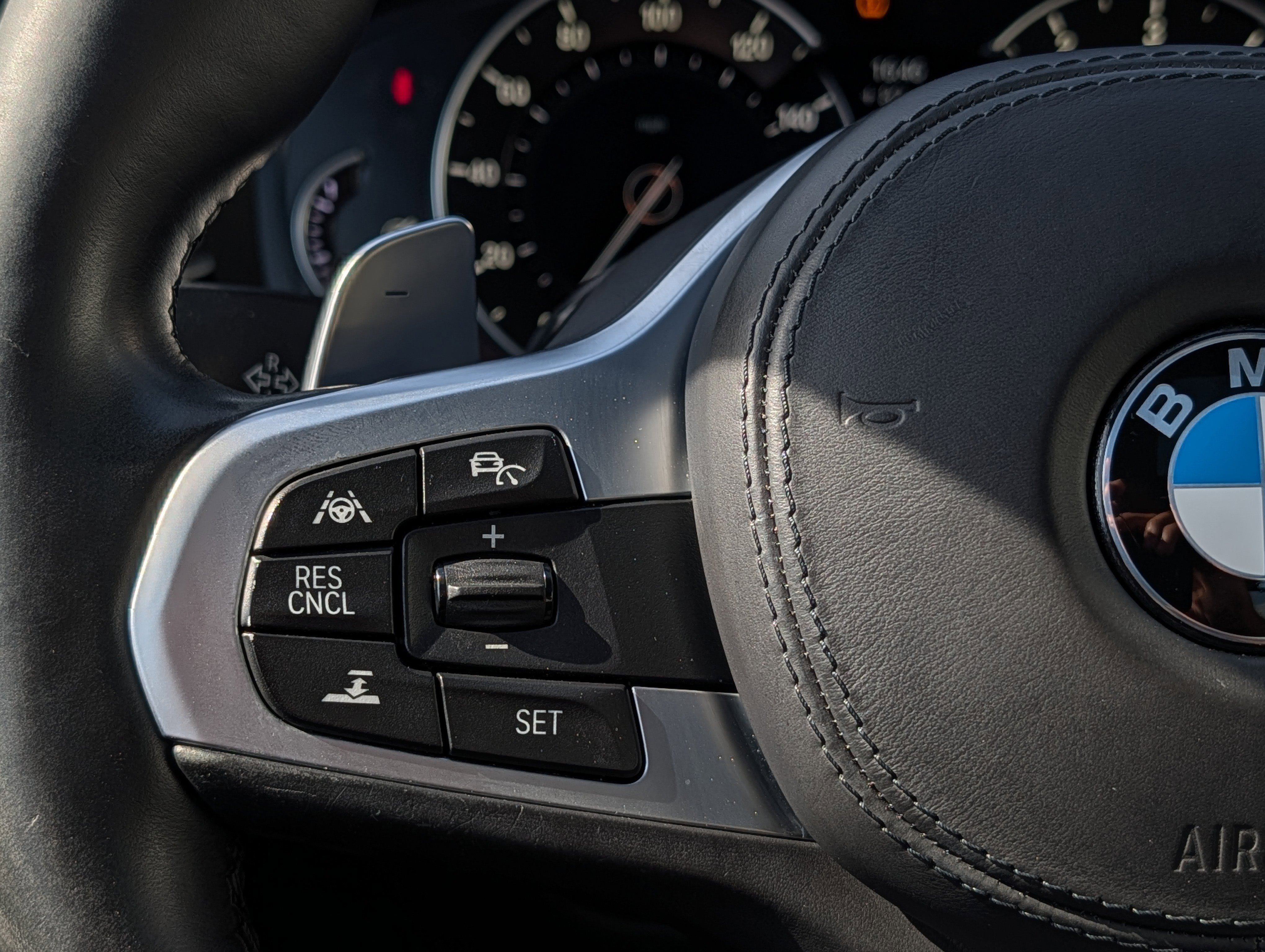 Used 2017 BMW 530i RWD image 24