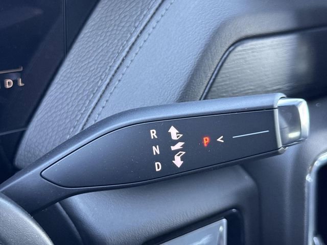 New 2026 GMC Yukon XL Denali w/ Denali Reserve Package image 13