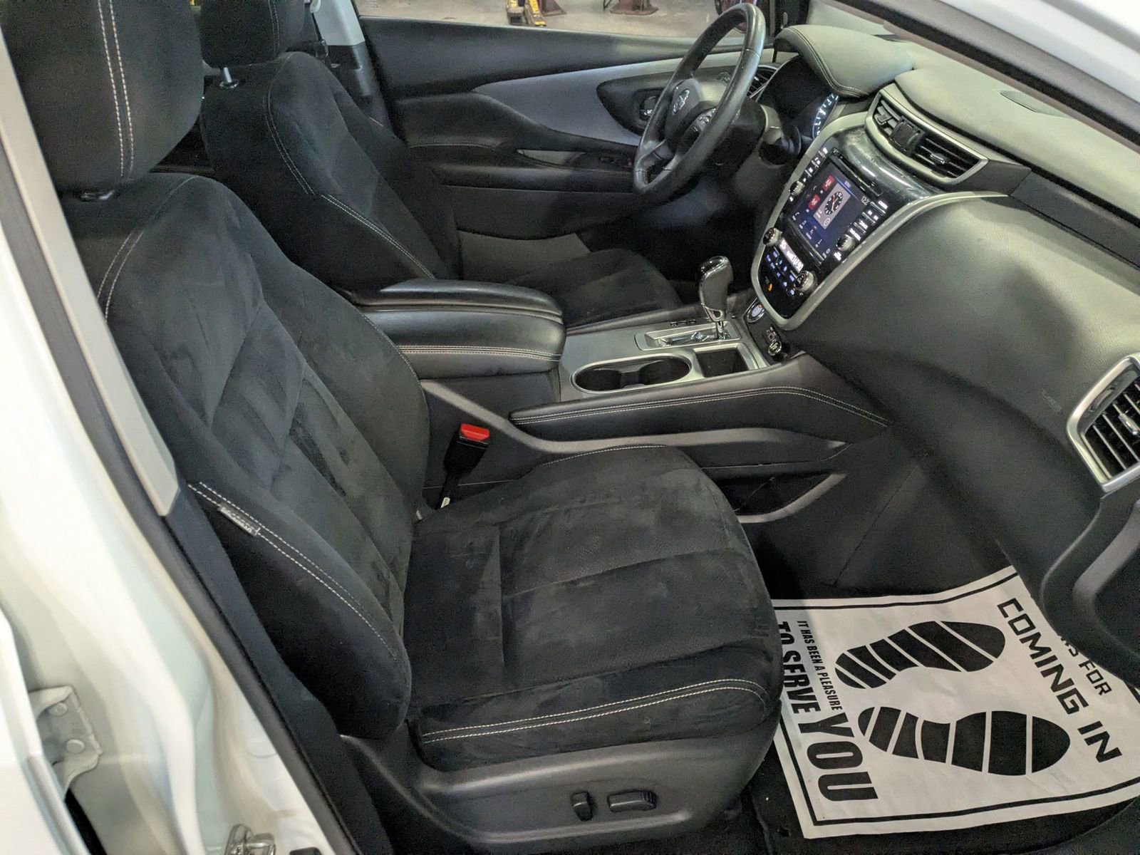 Used 2020 Nissan Murano SV image 29