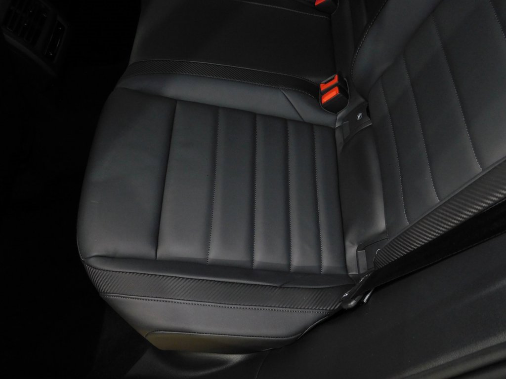 Used 2025 Volkswagen Golf image 88