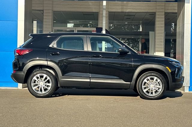 New 2026 Chevrolet TrailBlazer LS image 4