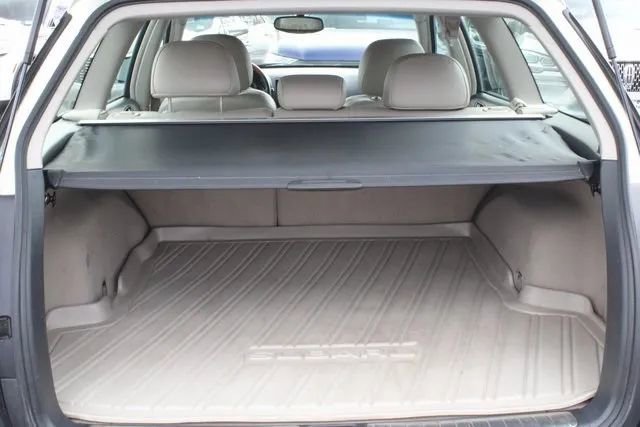 Used 2005 Subaru Outback 3.0R L.L. Bean image 17