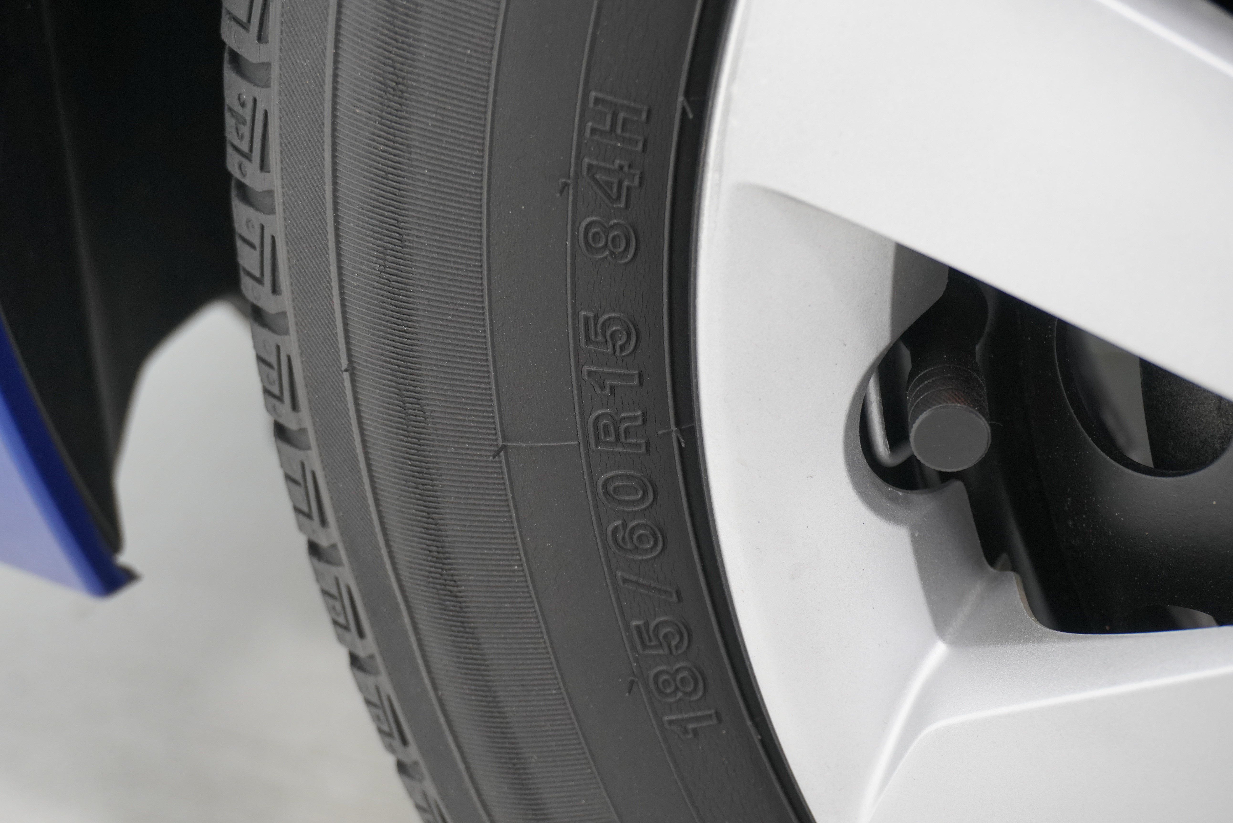 Used 2015 Honda Fit LX image 20
