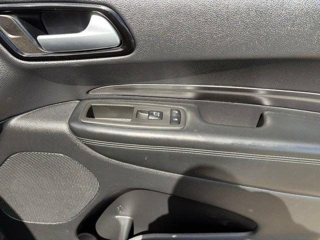 Used 2022 Dodge Durango SXT AWD/4WD image 40
