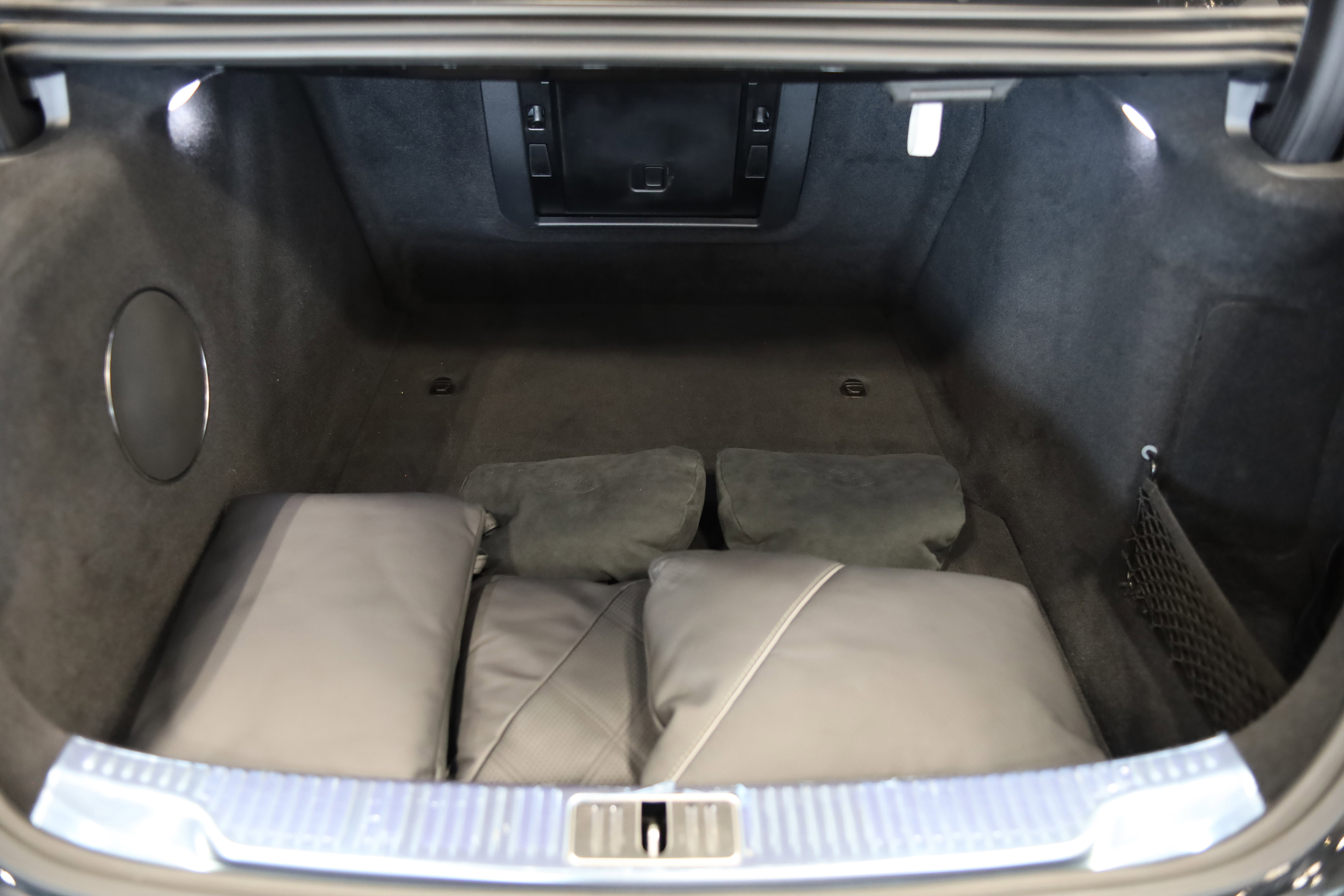 Used 2023 Mercedes-Benz Maybach S 680 4MATIC w/ Manufaktur Leather Package image 7