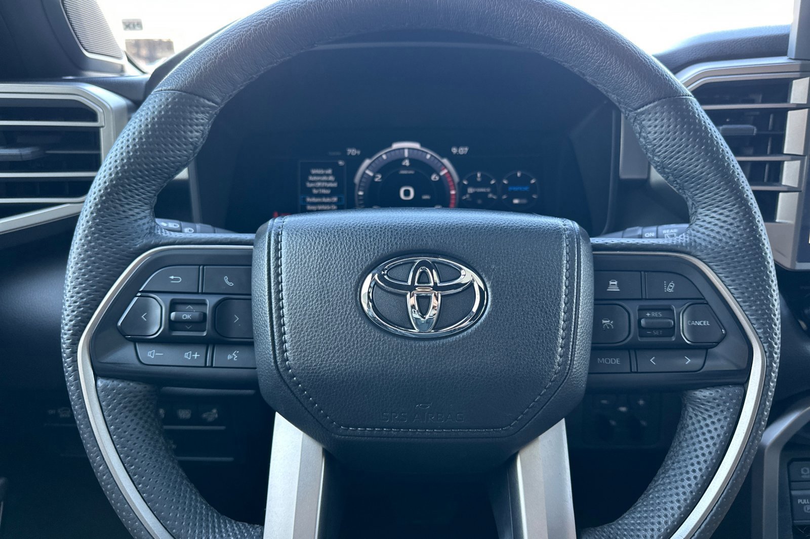 Certified 2025 Toyota Sequoia Limited image 24