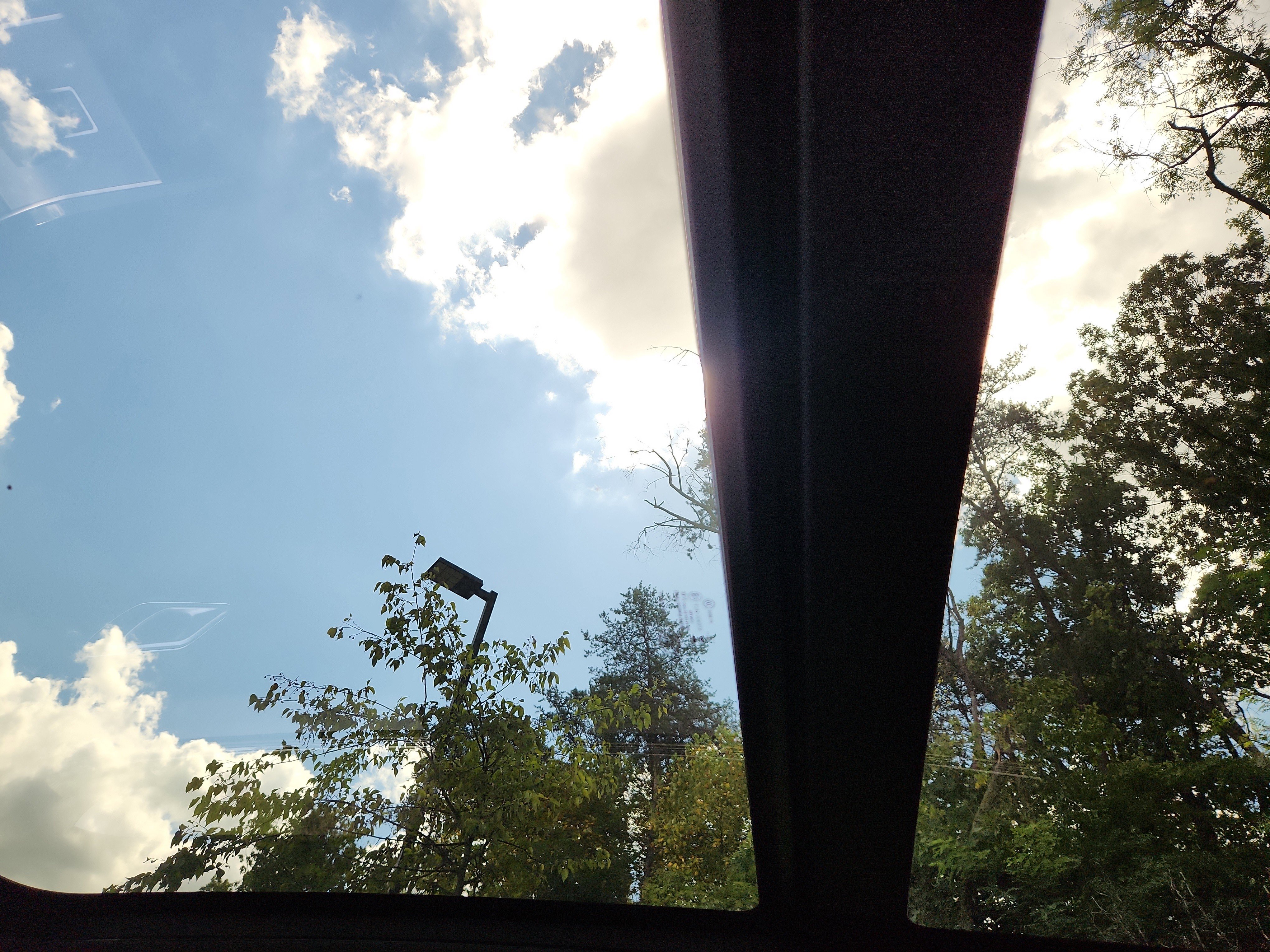 Used 2026 Land Rover Range Rover Velar S image 27