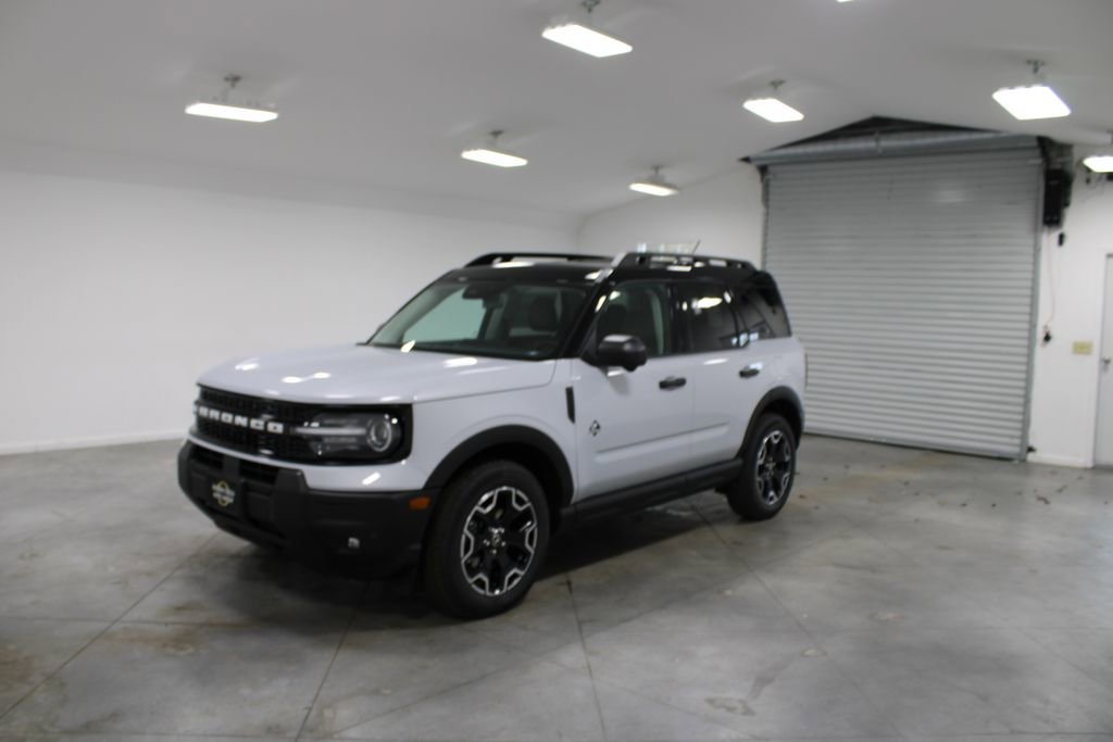New 2026 Ford Bronco Sport Outer Banks AWD/4WD image 3