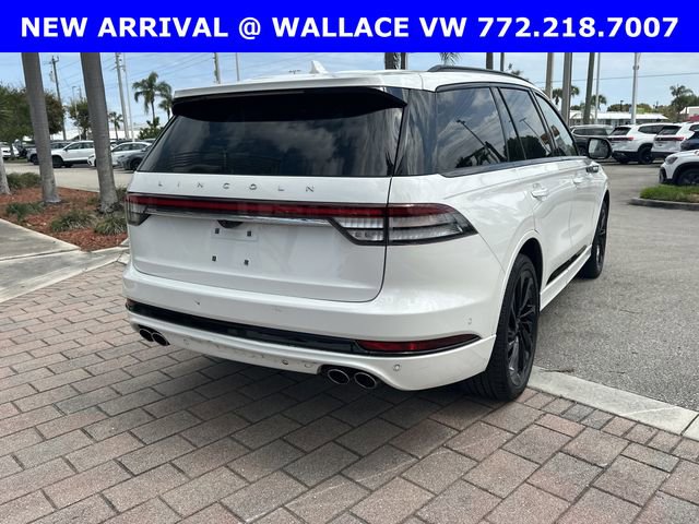 Used 2024 Lincoln Aviator Reserve w/ Equipment Group 201A image 6