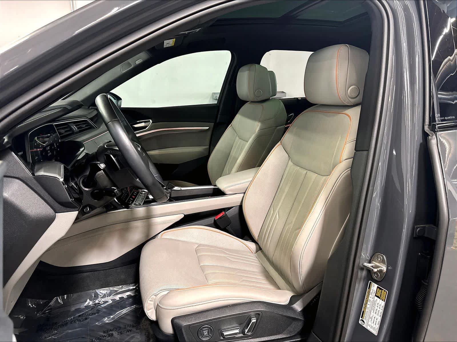 Certified 2024 Audi Q8 e-tron Prestige w/ Prestige Package AWD/4WD image 27