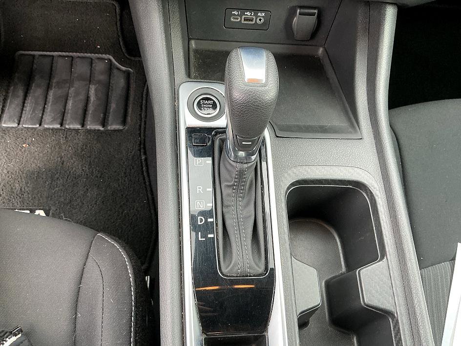 Certified 2022 Nissan Sentra SV w/ Trunk Package image 21