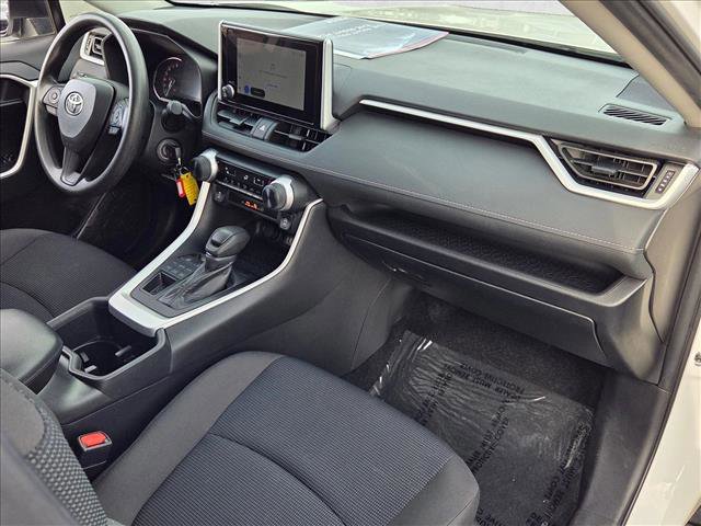 Used 2024 Toyota RAV4 LE image 21
