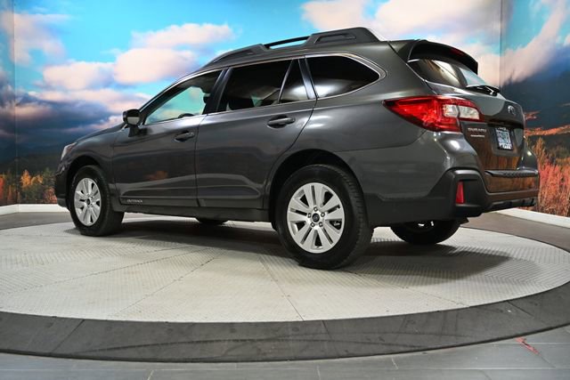 Used 2019 Subaru Outback 2.5i Premium AWD/4WD image 6