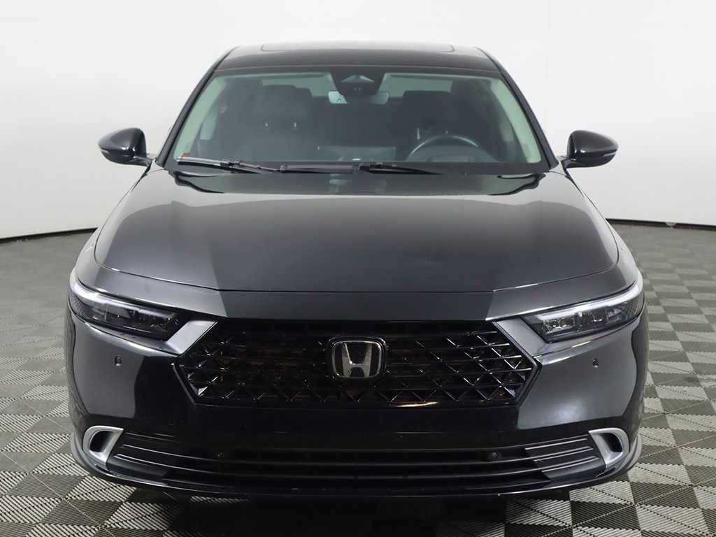 Used 2023 Honda Accord Touring image 13
