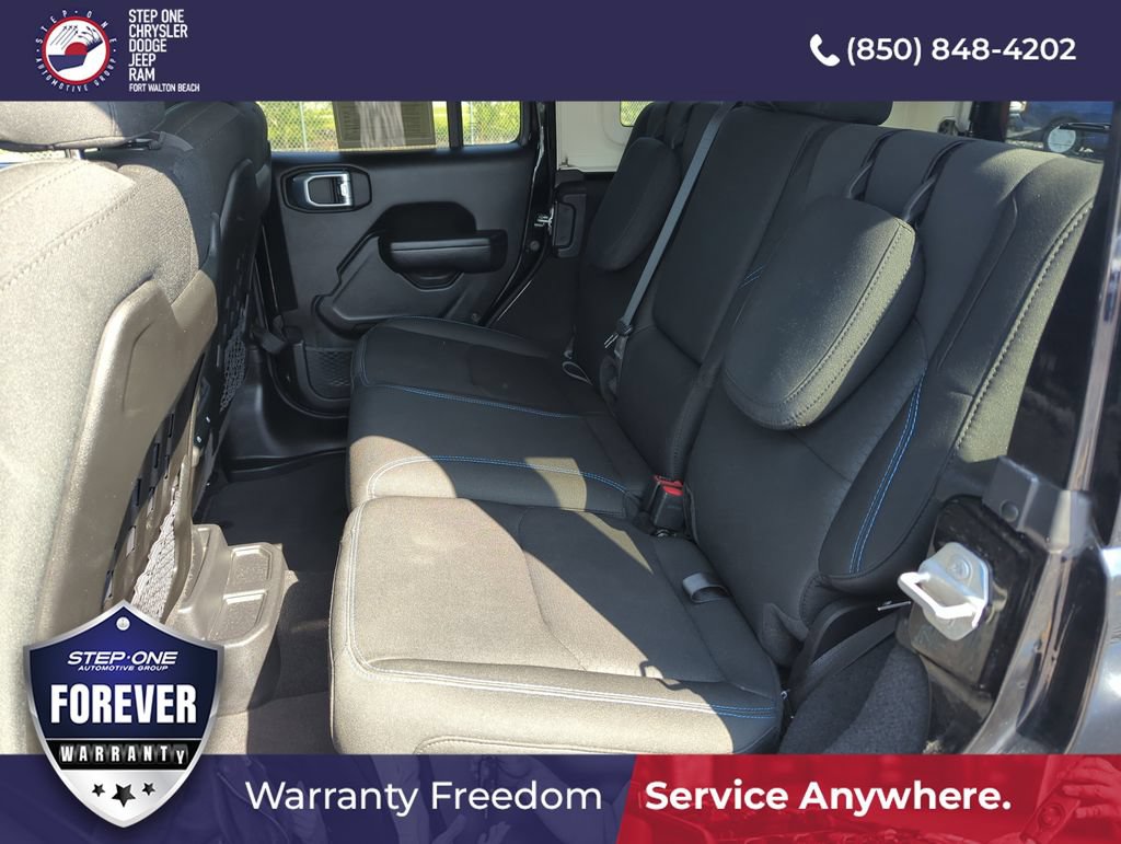 Used 2023 Jeep Wrangler Unlimited Rubicon 4xe w/ Safety Group AWD/4WD image 27