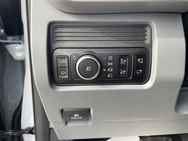 New 2026 Ford F250 XLT w/ XLT Premium Package image 17