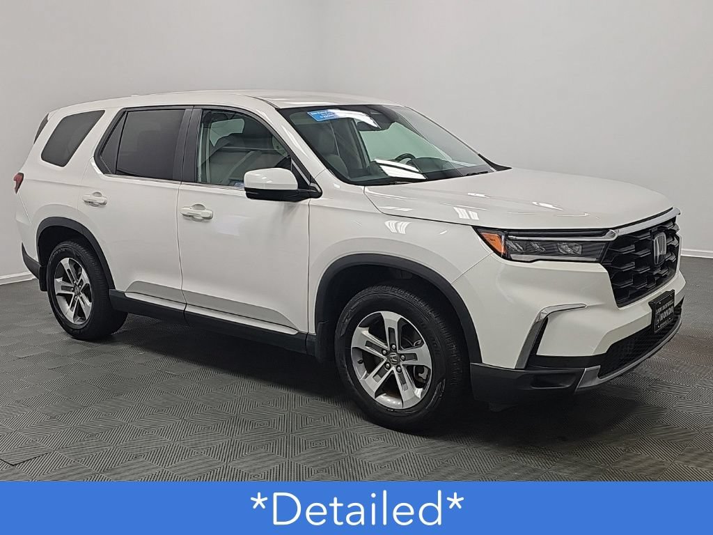 Used 2023 Honda Pilot EX-L image 2