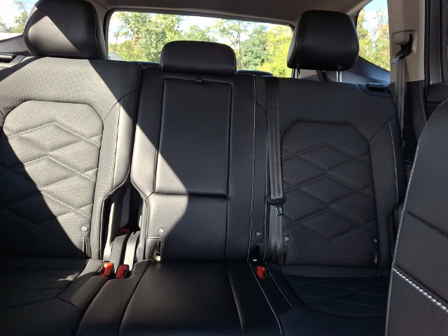 Used 2024 Volkswagen Atlas SE AWD/4WD image 22