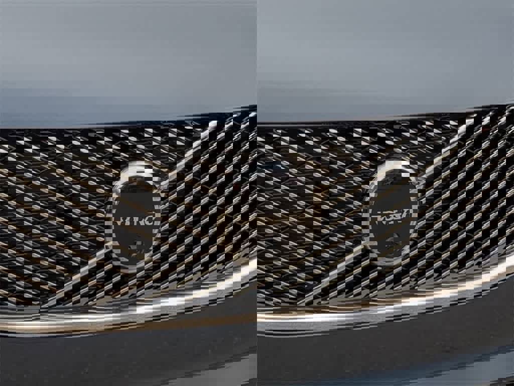 New 2026 Volvo XC90 B6 Ultra w/ Protection Package image 11