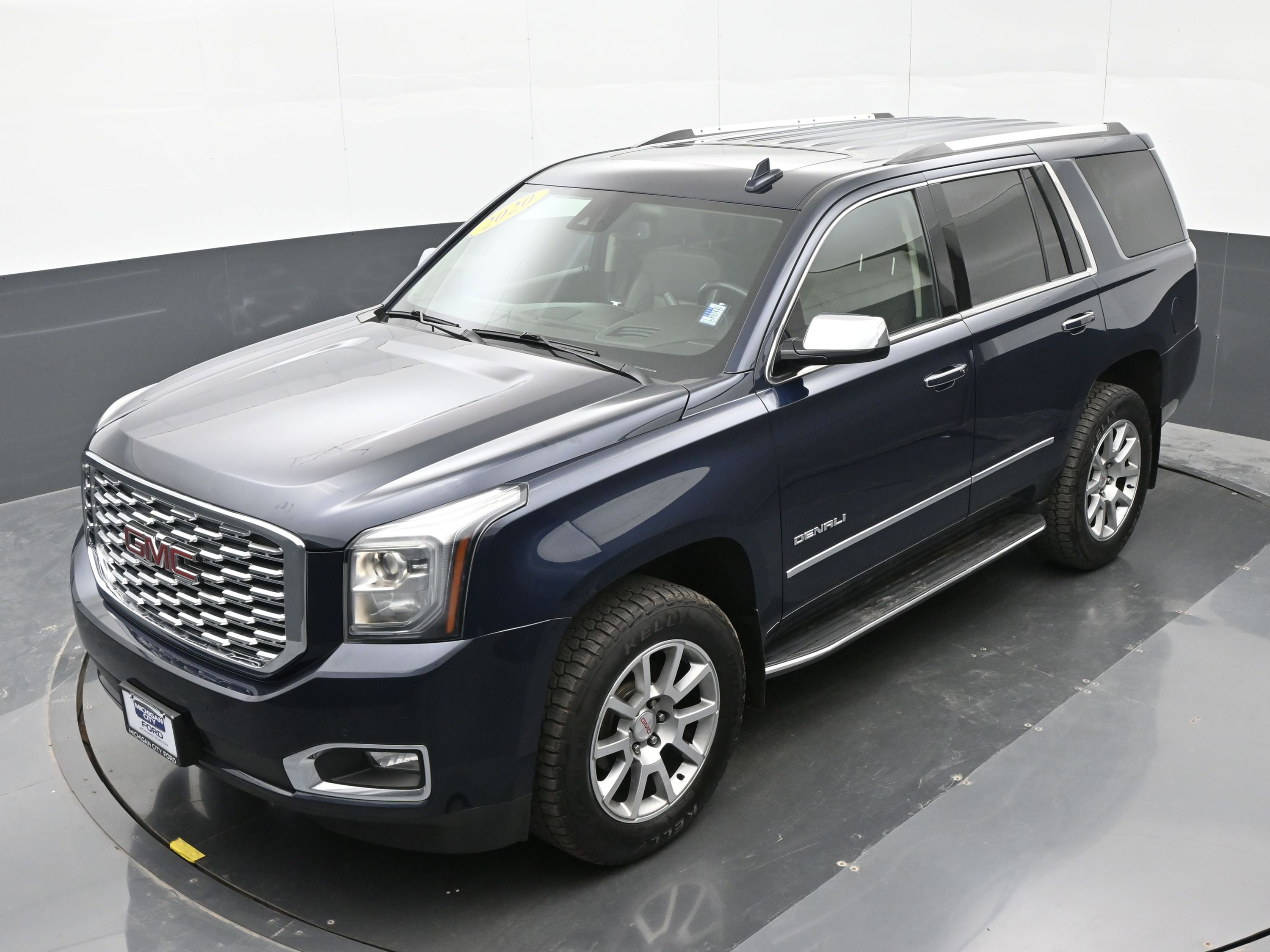 Used 2020 GMC Yukon Denali w/ Open Road Package AWD/4WD image 35