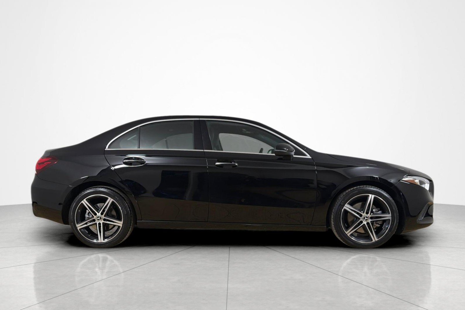 Used 2019 Mercedes-Benz A 220 image 6