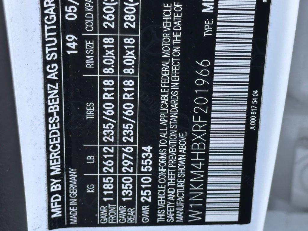 Used 2024 Mercedes-Benz GLC 300 4MATIC image 46