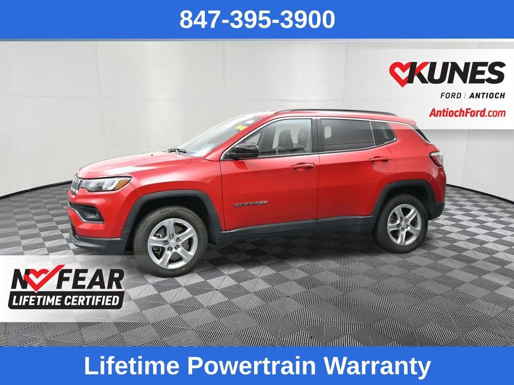 Used 2024 Jeep Compass Latitude w/ Altitude Special Edition image 5