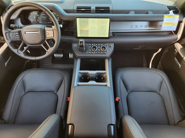 Used 2025 Land Rover Defender 130 V8 AWD/4WD image 19