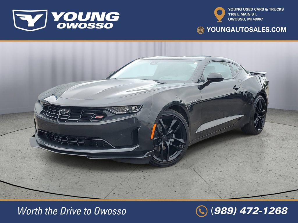 Used 2024 Chevrolet Camaro LT RWD image 1