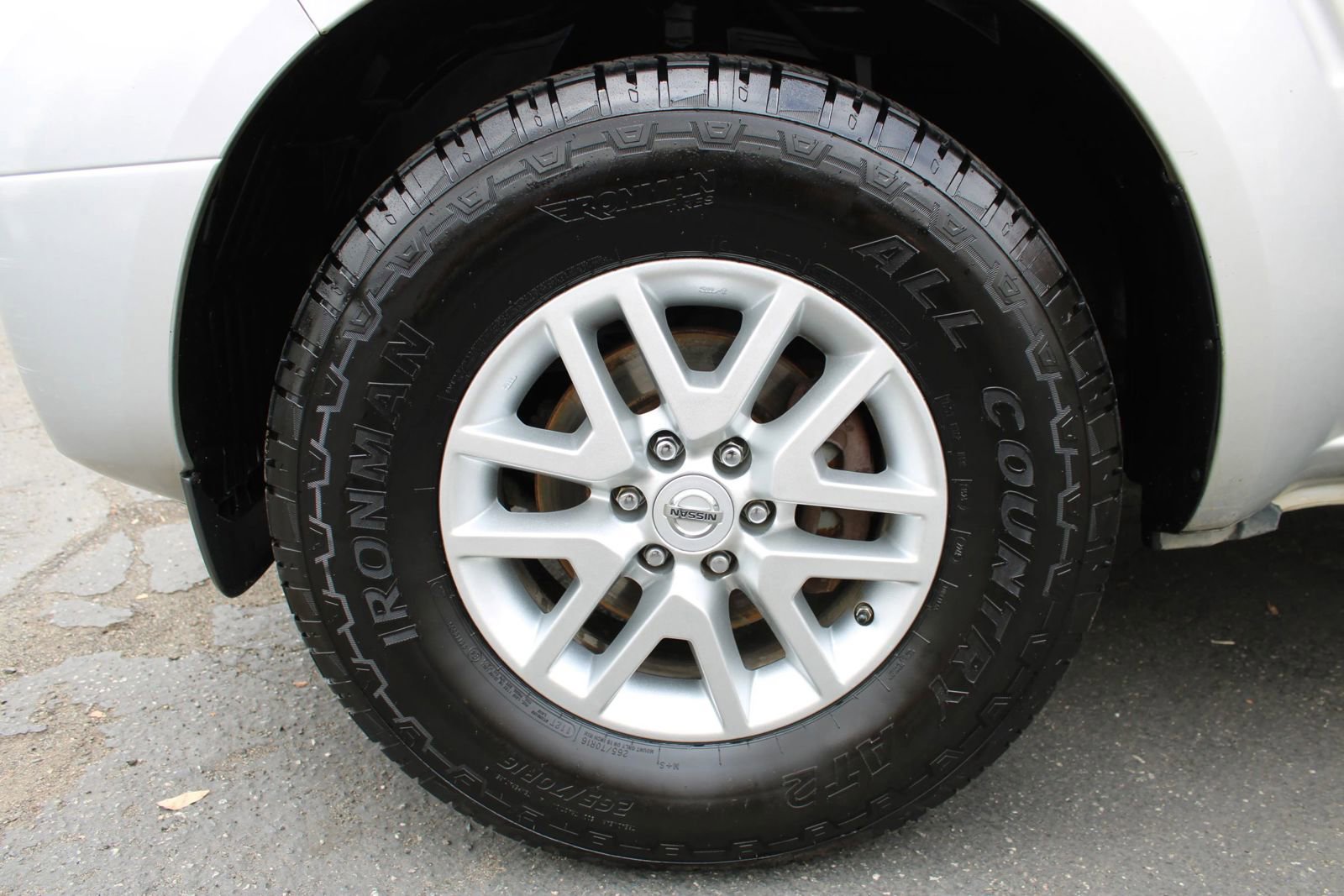 Used 2014 Nissan Frontier SV image 33