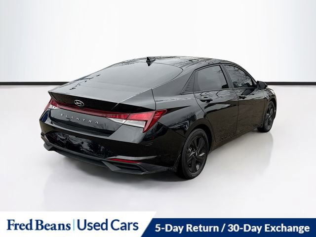Used 2023 Hyundai Elantra SEL image 8