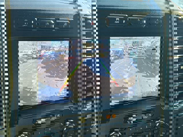 Used 2020 Ford F350 XLT w/ XLT Premium Package image 16