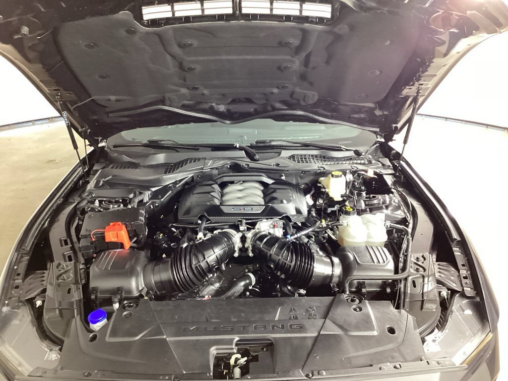 Used 2024 Ford Mustang GT Premium RWD image 29