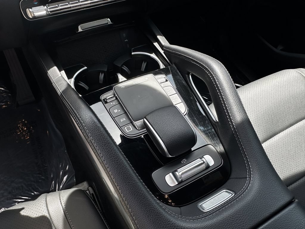 Certified 2025 Mercedes-Benz GLS 450 4MATIC image 34