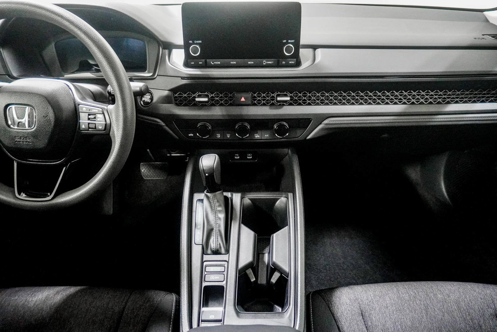 Used 2023 Honda Accord EX image 23