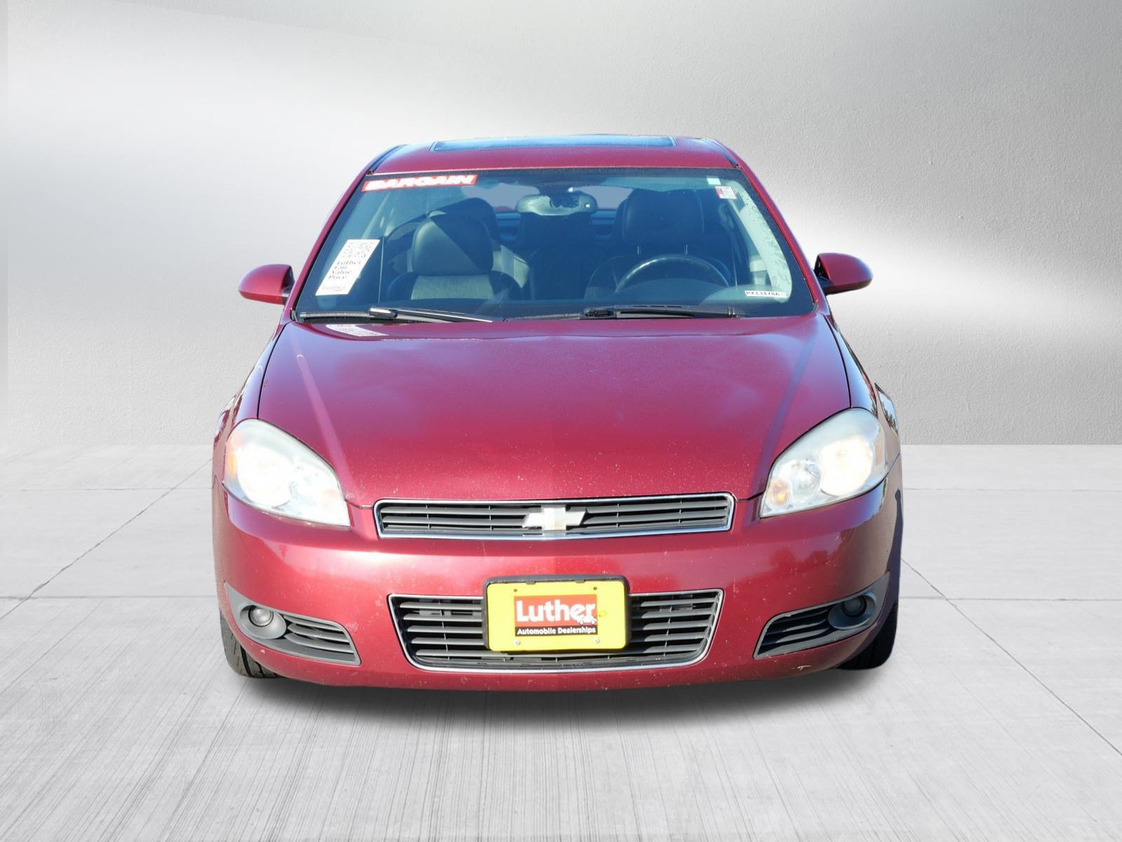 Used 2011 Chevrolet Impala LT w/ Luxury Edition Package FWD image 2